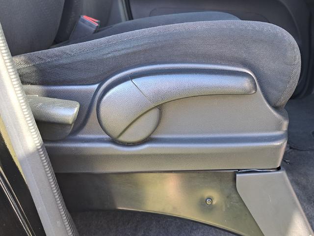 N-BOXカスタム G SSパッケージ ETC バックカメラ 両側電動スライドドア ナビ TV 衝突被害軽減システム オートライト HID スマートキー アイドリングストップ 電動格納ミラー ベンチシート CVT 盗難防止システム ABS(69枚目)