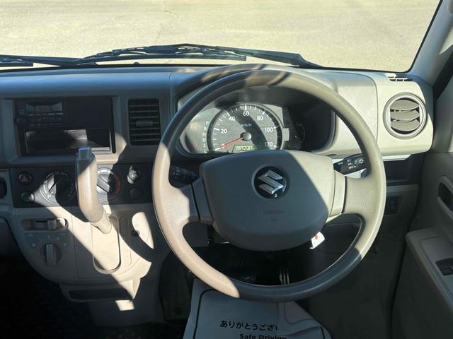 エブリイ PC AT 両側スライドドア キーレスエントリー 盗難防止システム エアコン パワーステアリング パワーウィンドウ 運転席エアバッグ 助手席エアバッグ(4枚目)