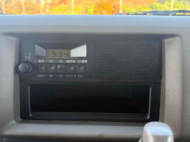 エブリイ PC AT 両側スライドドア キーレスエントリー 盗難防止システム エアコン パワーステアリング パワーウィンドウ 運転席エアバッグ 助手席エアバッグ(7枚目)