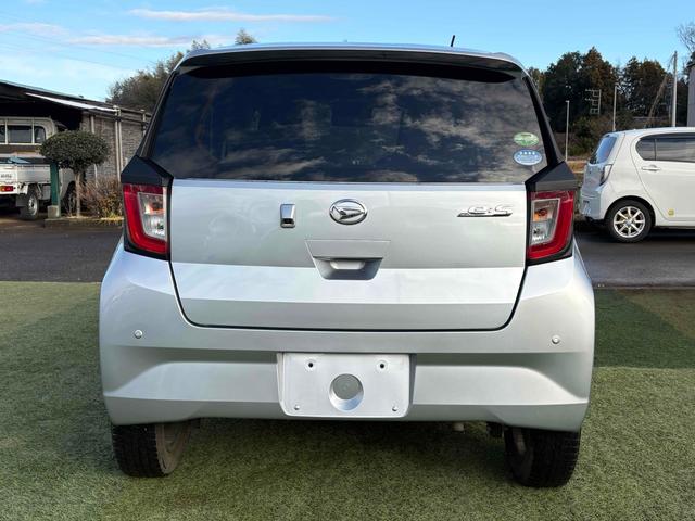 ミライース 　バックカメラ　ナビ　ＴＶ　クリアランスソナー　衝突被害軽減システム　オートマチックハイビーム　キーレスエントリー　アイドリングストップ　電動格納ミラー　ＣＶＴ　盗難防止システム　ＡＢＳ　ＥＳＣ　ＣＤ（20枚目）