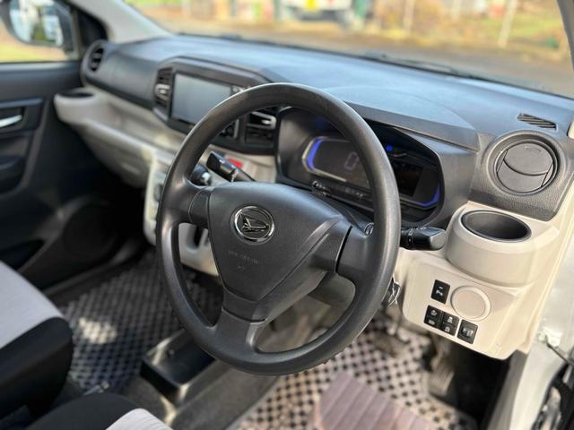 ミライース 　バックカメラ　ナビ　ＴＶ　クリアランスソナー　衝突被害軽減システム　オートマチックハイビーム　キーレスエントリー　アイドリングストップ　電動格納ミラー　ＣＶＴ　盗難防止システム　ＡＢＳ　ＥＳＣ　ＣＤ（39枚目）