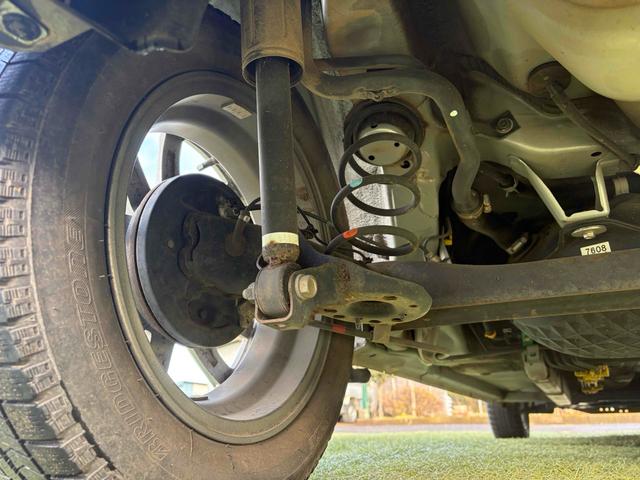 ミライース 　バックカメラ　ナビ　ＴＶ　クリアランスソナー　衝突被害軽減システム　オートマチックハイビーム　キーレスエントリー　アイドリングストップ　電動格納ミラー　ＣＶＴ　盗難防止システム　ＡＢＳ　ＥＳＣ　ＣＤ（65枚目）