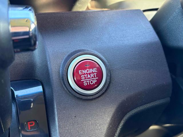 N-ONE プレミアム ツアラー・Lパッケージ ETC バックカメラ ナビ TV オートクルーズコントロール オートライト HID スマートキー アイドリングストップ 電動格納ミラー ベンチシート CVT 盗難防止システム ABS ESC CD(15枚目)