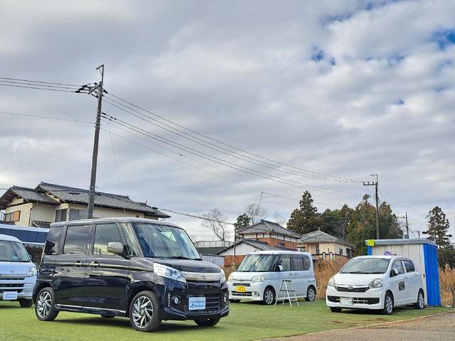 スペーシアカスタム Ｊスタイル　ＥＴＣ　バックカメラ　両側電動スライドドア　ナビ　ＴＶ　衝突被害軽減システム　オートライト　ＨＩＤ　スマートキー　アイドリングストップ　電動格納ミラー　シートヒーター　ベンチシート　ＣＶＴ（33枚目）