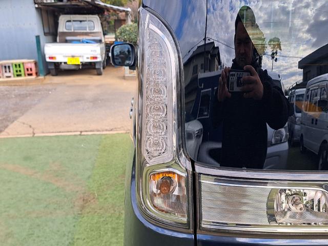 スペーシアカスタム Ｊスタイル　ＥＴＣ　バックカメラ　両側電動スライドドア　ナビ　ＴＶ　衝突被害軽減システム　オートライト　ＨＩＤ　スマートキー　アイドリングストップ　電動格納ミラー　シートヒーター　ベンチシート　ＣＶＴ（37枚目）