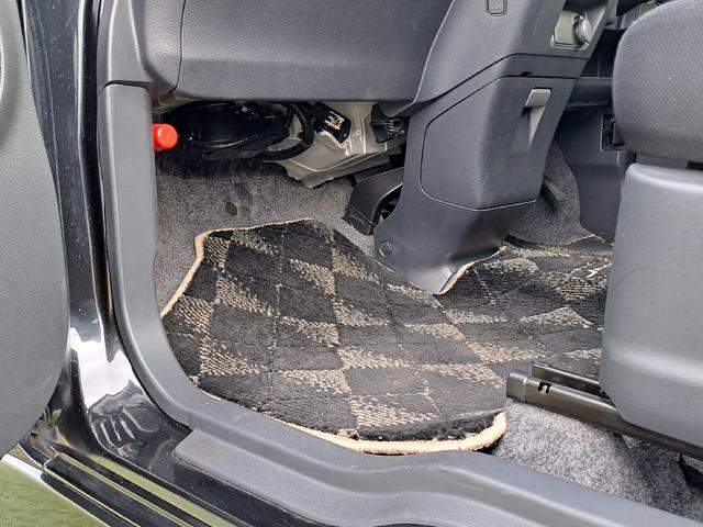 スペーシアカスタム Ｊスタイル　ＥＴＣ　バックカメラ　両側電動スライドドア　ナビ　ＴＶ　衝突被害軽減システム　オートライト　ＨＩＤ　スマートキー　アイドリングストップ　電動格納ミラー　シートヒーター　ベンチシート　ＣＶＴ（77枚目）