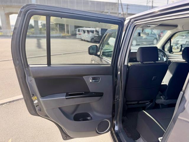 ワゴンＲスティングレー Ｘ（13枚目）