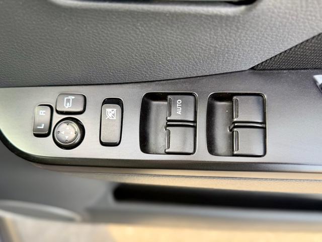 ワゴンＲスティングレー Ｘ（15枚目）