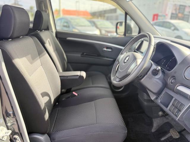 ワゴンＲスティングレー Ｘ（17枚目）