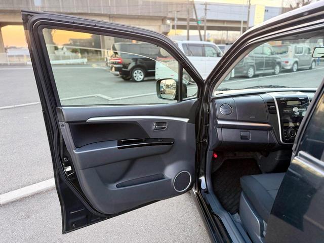 ワゴンＲスティングレー Ｘ（10枚目）