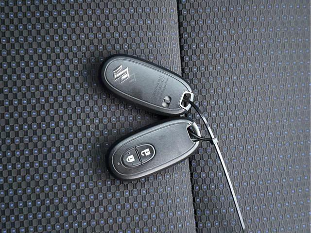 ワゴンＲスティングレー Ｘ（32枚目）