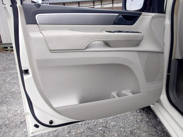 ルータン ＳＥ　２０１１ｙモデル　ナビ　テレビ　バックカメラ　ＥＴＣ　両側電動パワースライドドア　パワーリフトゲート　ダブルフリップダウンモニター　実走行証明書付（30枚目）