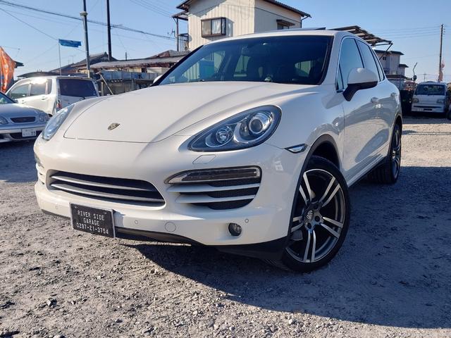 カイエン ベースグレード　ターボ仕様カスタム　サンルーフ　ブラックレザーインテリア　サンルーフ　２１インチＡＷ　スペアキー（2枚目）