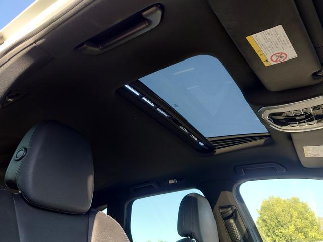 カイエン ベースグレード　ターボ仕様カスタム　サンルーフ　ブラックレザーインテリア　サンルーフ　２１インチＡＷ　スペアキー（51枚目）