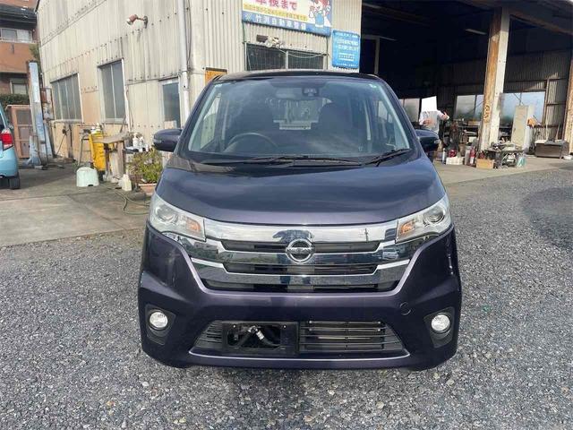 デイズ ハイウェイスターＸ　Ｖセレクション＋セーフティＩＩ　ＥＴＣ　全周囲カメラ　衝突被害軽減システム　ＨＩＤ　スマートキー　アイドリングストップ　電動格納ミラー　シートヒーター　ベンチシート　ＣＶＴ　盗難防止システム　ＡＢＳ　ＥＳＣ　ＣＤ（12枚目）