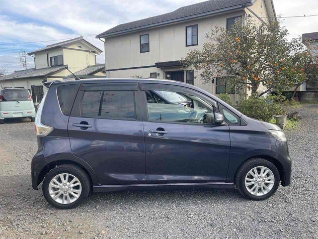 デイズ ハイウェイスターＸ　Ｖセレクション＋セーフティＩＩ　ＥＴＣ　全周囲カメラ　衝突被害軽減システム　ＨＩＤ　スマートキー　アイドリングストップ　電動格納ミラー　シートヒーター　ベンチシート　ＣＶＴ　盗難防止システム　ＡＢＳ　ＥＳＣ　ＣＤ（14枚目）