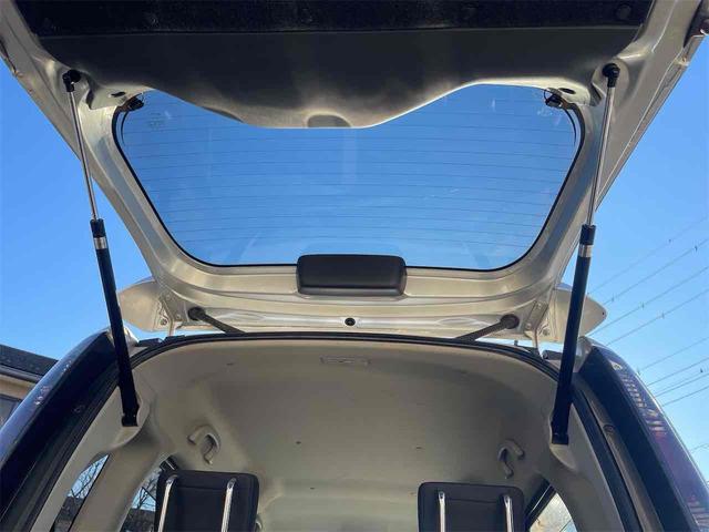 ルークス ハイウェイスター　両側スライド・片側電動　ナビ　ＴＶ　オートライト　ＨＩＤ　スマートキー　電動格納ミラー　ベンチシート　ＣＶＴ　盗難防止システム　ＡＢＳ　ＣＤ　ＤＶＤ再生　アルミホイール　衝突安全ボディ　エアコン（41枚目）