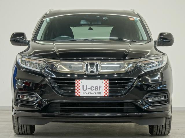 ヴェゼル ハイブリッドＺ・ホンダセンシング　ワンオーナー　インターナビ　バックカメラ　ホンダセンシング　シートヒーター　ＬＥＤオートライト　レーダーサポート　１オーナ－　ＤＶＤ再生機能　整備記録簿　横滑り防止システム　バックアイカメラ　フルセ（6枚目）