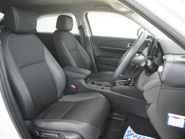 ヴェゼル e:HEVZ ワンオーナー ディスプレイオーディオ バックカメラ ホンダセンシング LEDオートライト パーキングソナー シートヒーター ステアリングヒーター パワーバックドア 衝突回避支援ブレーキ機能 1オナ(10枚目)