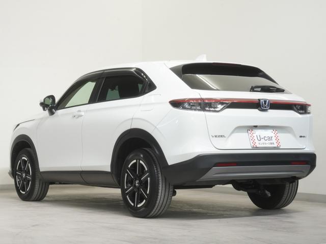 ヴェゼル ｅ：ＨＥＶＸ　ワンオーナー　ホンダコネクトディスプレー　バックカメラ　ホンダセンシング　ＬＥＤオートライト　パーキングソナー　前後障害物センサー　ＡＡＣ　１オーナ　イモビライザー　スマ－トキ－　誤発進抑制　ＰＷ（8枚目）