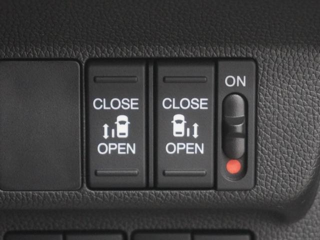 フリード＋ハイブリッド ハイブリッドＧブラックスタイル　純正インターナビ前後ドライブレコーダーシートヒーターＬＥＤオートライトアクティブコーナリング両側電動スライドドアアダプティブクルーズコントロールレーンキープアシスト　盗難防止システム　ＬＥＤランプ（23枚目）