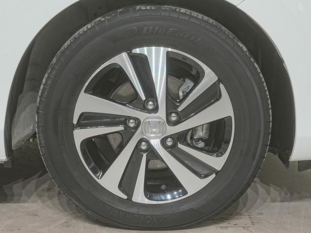 フリード Ｇ・ホンダセンシング　インターナビドライブレコーダー両側電動スライドドアパーキングセンサーＬＥＤオートライトアクティブコーナリングライトサイドエアバッグサイドカーテンエアバッグＳパッケージ　Ｆセグ　追突被害軽減ブレーキ（32枚目）