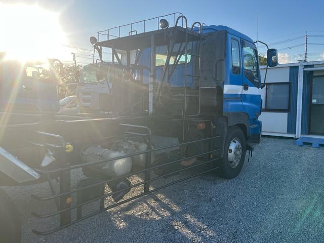 ISUZU GIGA BASEGRADE