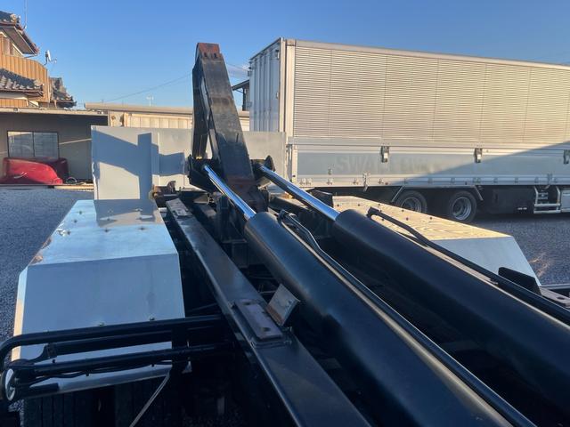 ISUZU GIGA BASEGRADE