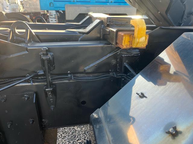 ISUZU GIGA BASEGRADE