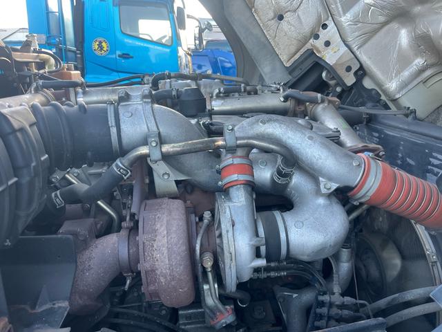 ISUZU GIGA BASEGRADE