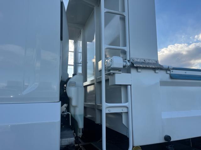 ギガ ベースグレード（12枚目）