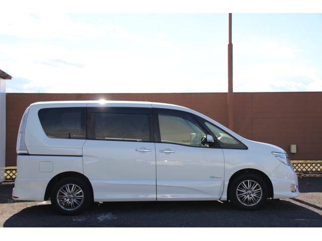 セレナ ハイウェイスター Vセレ+セーフティII SHV 純正ナビフルセグ Bluetooth対応 アラウンドビューモニター フリップダウンモニター 両側パワースライドドア プッシュスタート エマージェンシーブレーキ VDC 社外AW LEDライト ETC(7枚目)