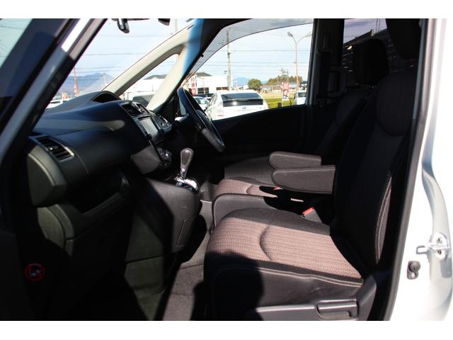 セレナ ハイウェイスター Vセレ+セーフティII SHV 純正ナビフルセグ Bluetooth対応 アラウンドビューモニター フリップダウンモニター 両側パワースライドドア プッシュスタート エマージェンシーブレーキ VDC 社外AW LEDライト ETC(35枚目)