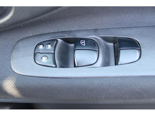 セレナ ハイウェイスター Vセレ+セーフティII SHV 純正ナビフルセグ Bluetooth対応 アラウンドビューモニター フリップダウンモニター 両側パワースライドドア プッシュスタート エマージェンシーブレーキ VDC 社外AW LEDライト ETC(42枚目)