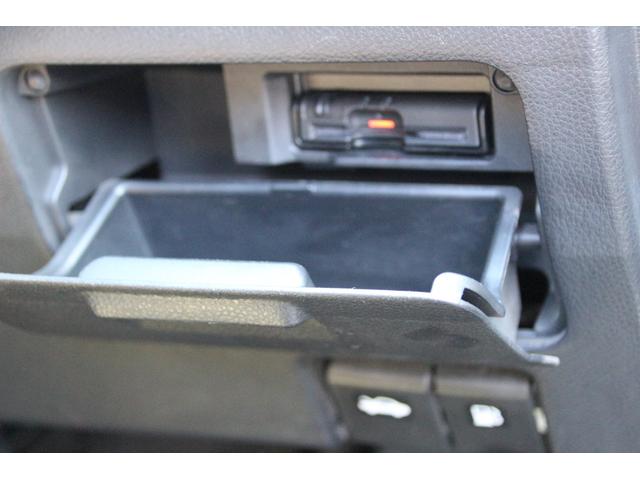 セレナ ハイウェイスター Vセレ+セーフティII SHV 純正ナビフルセグ Bluetooth対応 アラウンドビューモニター フリップダウンモニター 両側パワースライドドア プッシュスタート エマージェンシーブレーキ VDC 社外AW LEDライト ETC(43枚目)