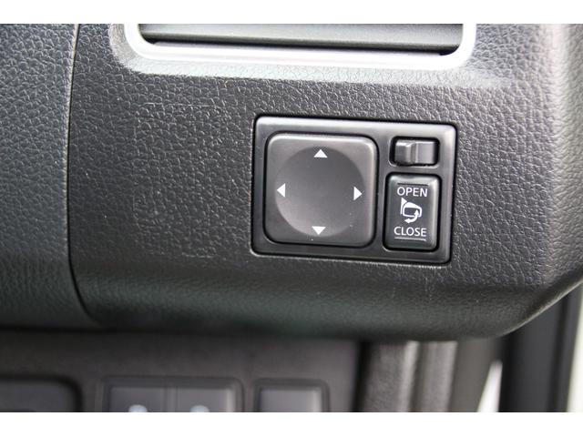 セレナ ハイウェイスターG S-HVアドバンスドセーフティ プレミアムハイコントラストインテリア アラウンドビュー 社外後席モニター LEDライト フォグ 両側パワースライドドア 純正ナビフルセグBluetooth対応 VDC エマージェンシーブレーキ ETC(39枚目)