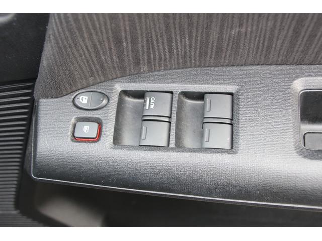 フリードハイブリッド ジャストセレクション　ギャザーズインターナビフルセグＢｌｕｅｔｏｏｔｈ対応　両側パワースライドドア　バックカメラ　ＨＩＤヘッドライト　ハーフレザーシート　スマートキー　ＥＴＣ　ウインカーミラー　純正アルミ　横滑り防止装置（42枚目）