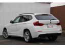 ｘＤｒｉｖｅ　２８ｉ　Ｍスポーツパッケージ　社外ナビフルセグ　スマートキー＆プッシュスタート　ＨＩＤヘッドライト　フォグランプ　純正アルミ　ＥＴＣ　パワーシート　ルーフレール　バックカメラ　横滑り防止装置　４ＷＤ（12枚目）