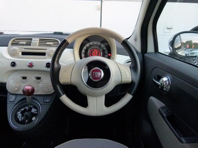 ５００ ツインエア　スポーツ　電動ガラスルーフ　ダッシュボード割れなし　障害物センサー　パワーステアリング　パワーウィンドウ　ＥＴＣ　運転席エアバッグ　キーレスエントリー　エアコン　盗難防止システム　禁煙車　ＡＢＳ（12枚目）