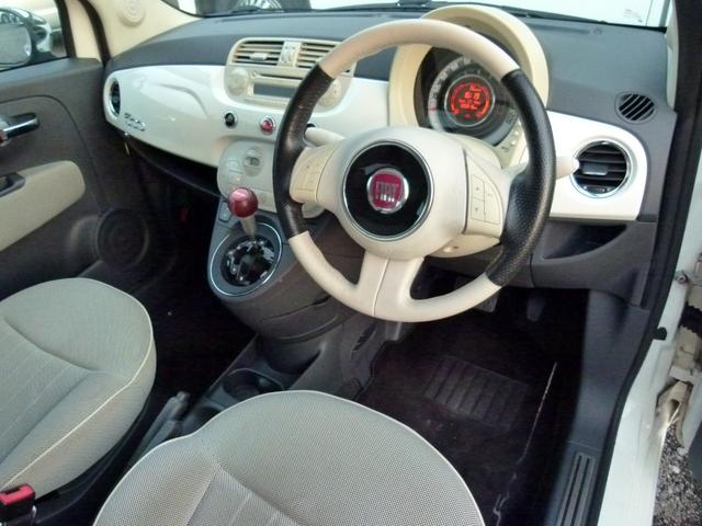 ５００ ツインエア　スポーツ　電動ガラスルーフ　ダッシュボード割れなし　障害物センサー　パワーステアリング　パワーウィンドウ　ＥＴＣ　運転席エアバッグ　キーレスエントリー　エアコン　盗難防止システム　禁煙車　ＡＢＳ（17枚目）