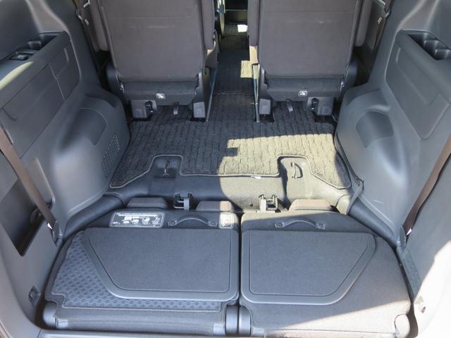 ステップワゴンスパーダ スパーダホンダセンシング　ナビ装着用スペシャルパッケージ＋ＥＴＣ２．０車載器（ナビ連動）ＨｏｎｄａＳＥＮＳＩＮＧわくわくゲートフロント・フルオートエアコンディショナー＋リア・マニュアルクーラー１６インチアルミ　盗難防止　地デジ（40枚目）