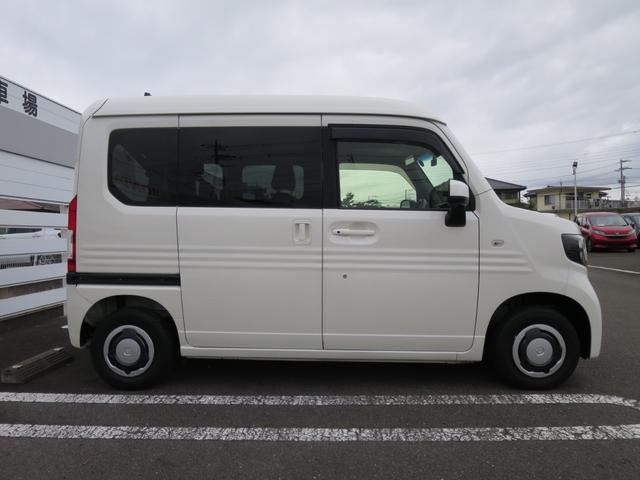 Ｎ－ＶＡＮ＋スタイル ファン・ホンダセンシング　ＨｏｎｄａＳＥＮＳＩＮＧマルチインフォメーションディスプレイＡＭ／ＦＭチューナー機能付ＵＳＢオーディオ／ＡＵＸジャックフルＬＥＤヘッドライト充電用ＵＳＢジャック（急速充電対応タイプ　Ｉ－ＳＴＯＰ　ＰＷ（6枚目）