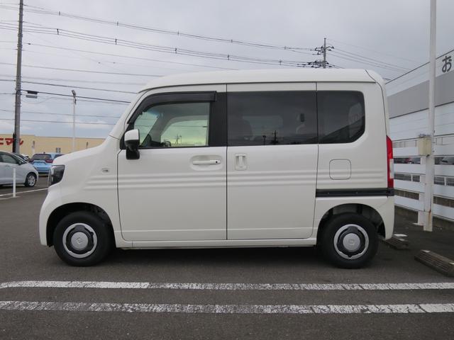 Ｎ－ＶＡＮ＋スタイル ファン・ホンダセンシング　ＨｏｎｄａＳＥＮＳＩＮＧマルチインフォメーションディスプレイＡＭ／ＦＭチューナー機能付ＵＳＢオーディオ／ＡＵＸジャックフルＬＥＤヘッドライト充電用ＵＳＢジャック（急速充電対応タイプ　Ｉ－ＳＴＯＰ　ＰＷ（7枚目）