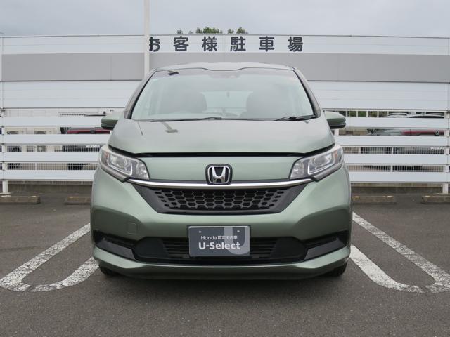 フリードハイブリッド ハイブリッド・Ｇホンダセンシング　ナビ装着用スペシャルパッケージ＋ＥＴＣ車載器（ナビ連動）ｉ－サイドエアバッグ＋サイドカーテンエアバッグリア両側パワースライドドアＬＥＤヘッドライト＋アクティブコーナリングライト　軽減ブレーキ　記録簿（4枚目）