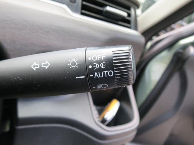 フリードハイブリッド ハイブリッド・Ｇホンダセンシング　ナビ装着用スペシャルパッケージ＋ＥＴＣ車載器（ナビ連動）ｉ－サイドエアバッグ＋サイドカーテンエアバッグリア両側パワースライドドアＬＥＤヘッドライト＋アクティブコーナリングライト　軽減ブレーキ　記録簿（17枚目）