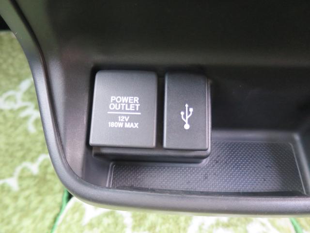 フリードハイブリッド ハイブリッド・Ｇホンダセンシング　ナビ装着用スペシャルパッケージ＋ＥＴＣ車載器（ナビ連動）ｉ－サイドエアバッグ＋サイドカーテンエアバッグリア両側パワースライドドアＬＥＤヘッドライト＋アクティブコーナリングライト　軽減ブレーキ　記録簿（26枚目）