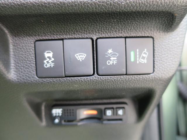 フリードハイブリッド ハイブリッド・Ｇホンダセンシング　ナビ装着用スペシャルパッケージ＋ＥＴＣ車載器（ナビ連動）ｉ－サイドエアバッグ＋サイドカーテンエアバッグリア両側パワースライドドアＬＥＤヘッドライト＋アクティブコーナリングライト　軽減ブレーキ　記録簿（28枚目）