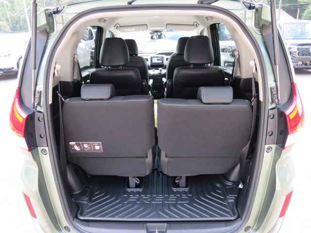 フリードハイブリッド ハイブリッド・Ｇホンダセンシング　ナビ装着用スペシャルパッケージ＋ＥＴＣ車載器（ナビ連動）ｉ－サイドエアバッグ＋サイドカーテンエアバッグリア両側パワースライドドアＬＥＤヘッドライト＋アクティブコーナリングライト　軽減ブレーキ　記録簿（39枚目）