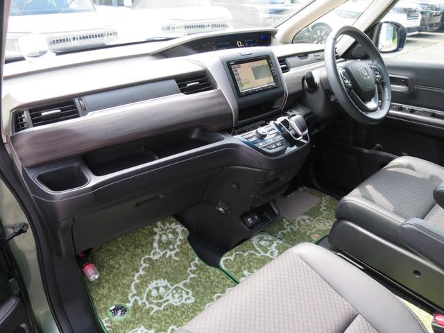 フリードハイブリッド ハイブリッド・Ｇホンダセンシング　ナビ装着用スペシャルパッケージ＋ＥＴＣ車載器（ナビ連動）ｉ－サイドエアバッグ＋サイドカーテンエアバッグリア両側パワースライドドアＬＥＤヘッドライト＋アクティブコーナリングライト　軽減ブレーキ　記録簿（44枚目）