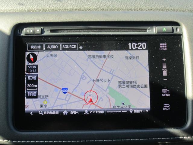 ヴェゼル ツーリング・ホンダセンシング　ＬＥＤフォグライトキルティングレザーシートルーフレール　衝突軽減ブレーキ　電動シート　ＶＳＡ　シートヒーター　オートエアコン　ＵＳＢ　ＥＴＣ　ＰＳ　スマートキーシステム　ＤＶＤ再生　ナビＴＶ　ＡＢＳ（11枚目）